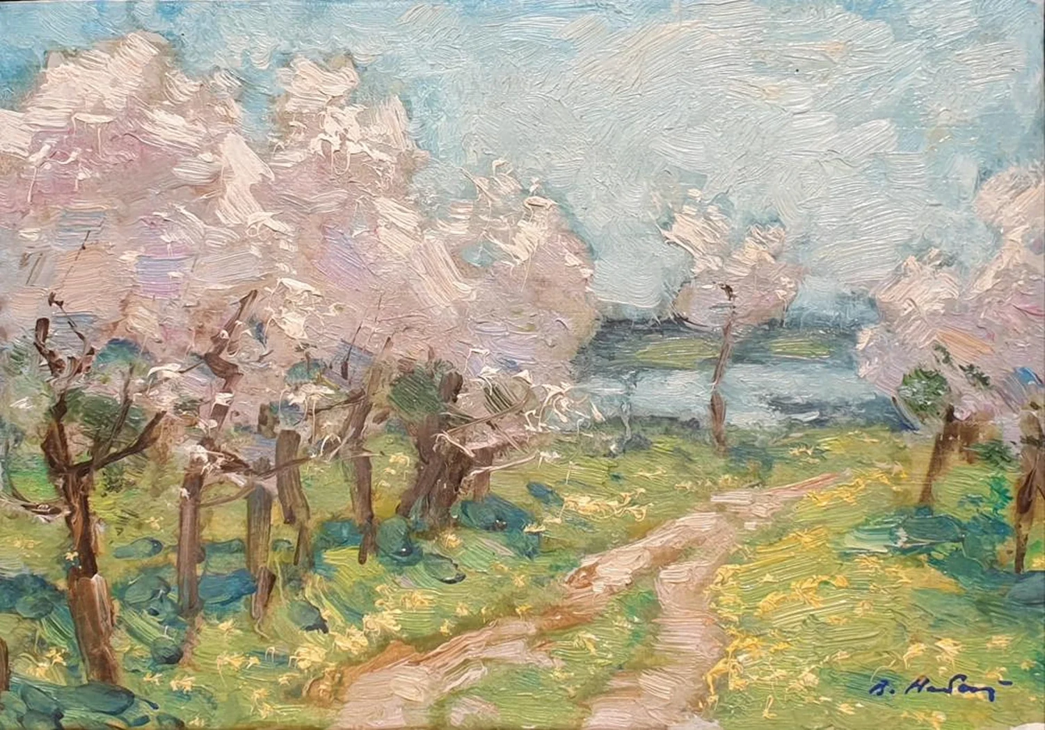 «Май»