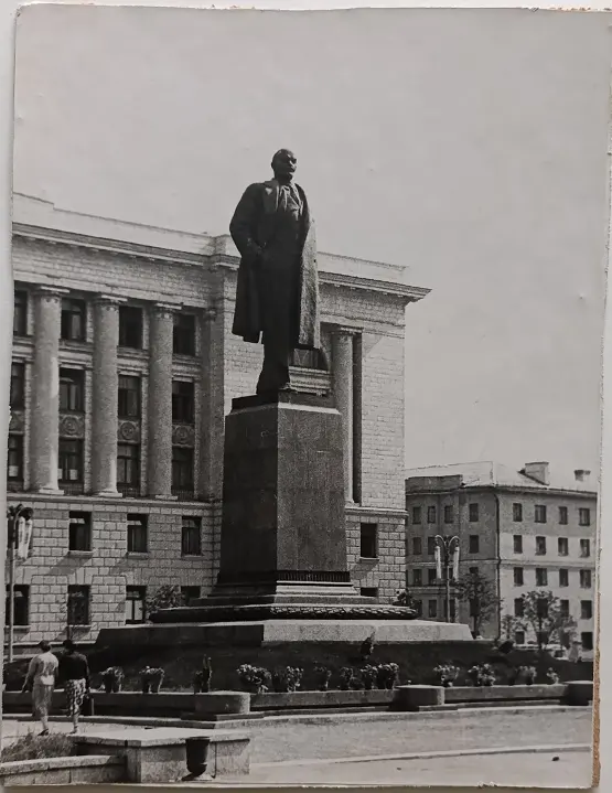 «Памятник В.И. Ленину. Пенза»